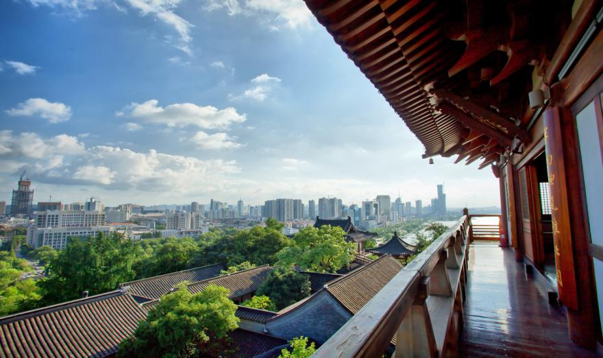 你一句春不晚,我就到了"镇江南"!